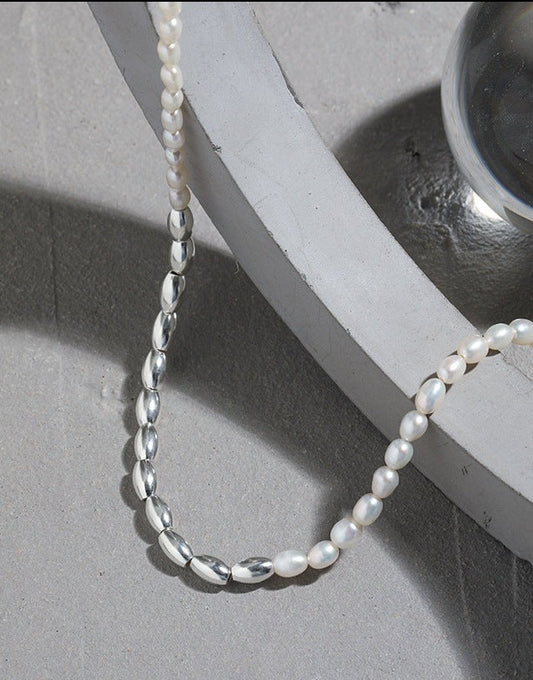 Oval Pearl Waterdrop Necklace